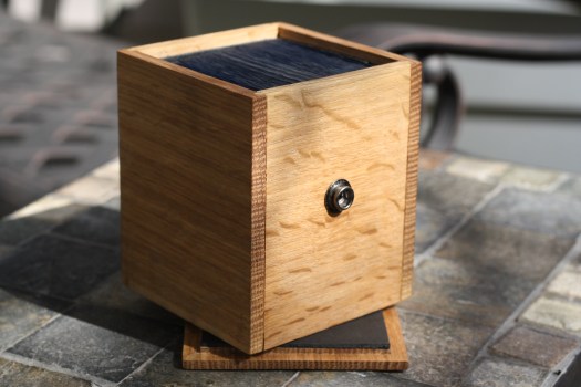 White Oak deckbox by Pezui.com