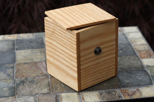 White Ash deckbox by Pezui.com
