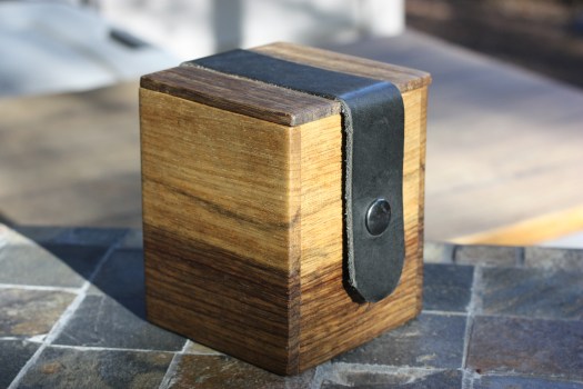 Black Limba deckbox by Pezui.com
